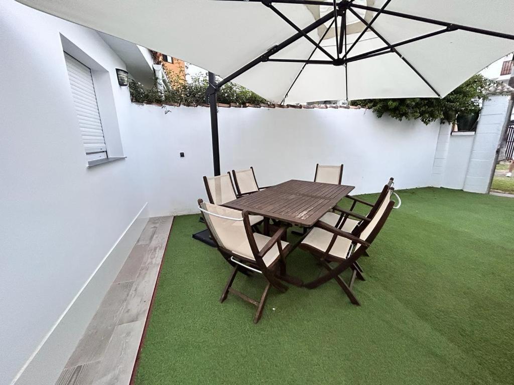 Apartamento Empul La Barrosa Chiclana de la Frontera Luaran gambar